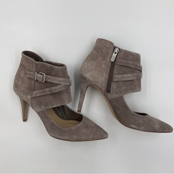 BCBGeneration Suede Zip Ankle Bootie Heels Cut Out Buckle Strap Taupe Warm Grey - Picture 3 of 16